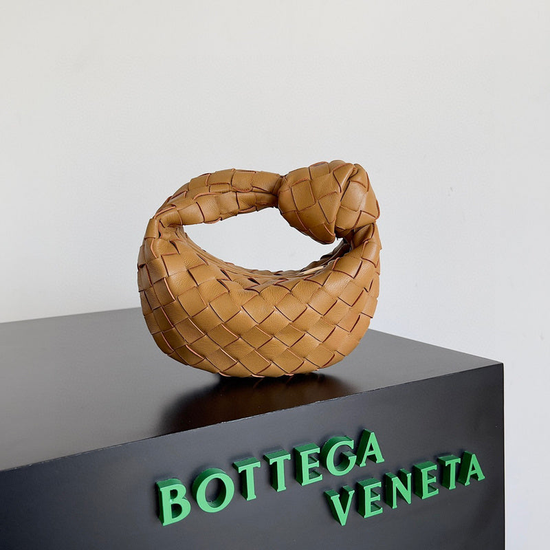 MC-Bottega Veneta-2495