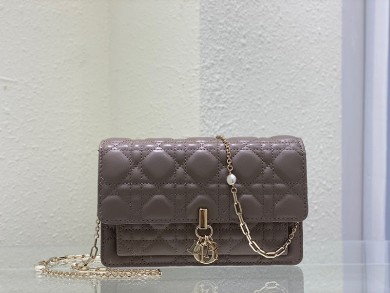 MC-Christian Dior-4449