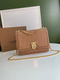 MC-Burberry-673