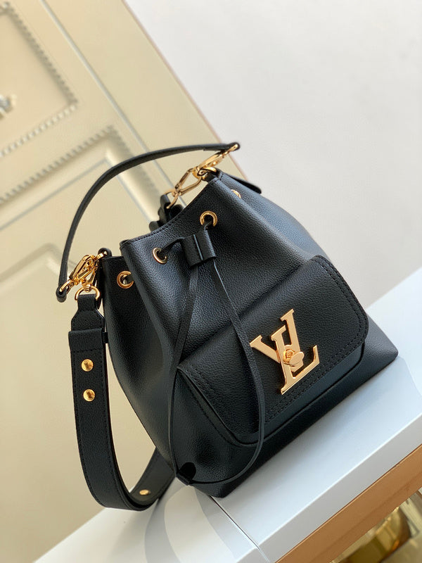 MC-LV-Bags-4891