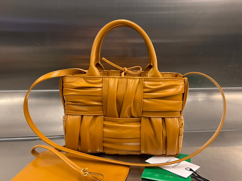 MC-Bottega Veneta-2499