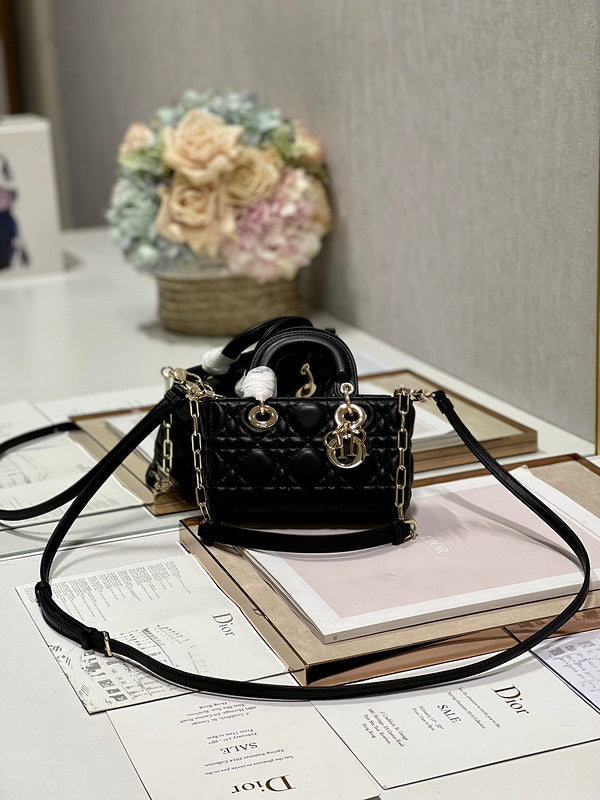 MC-Christian Dior-4469