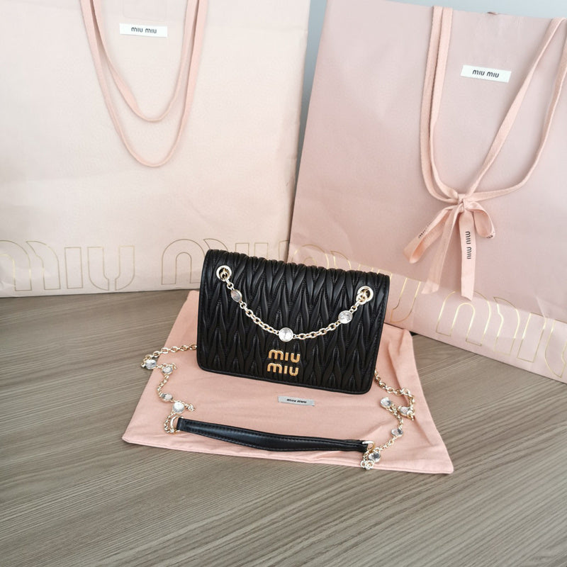 MC-Miu Miu-531