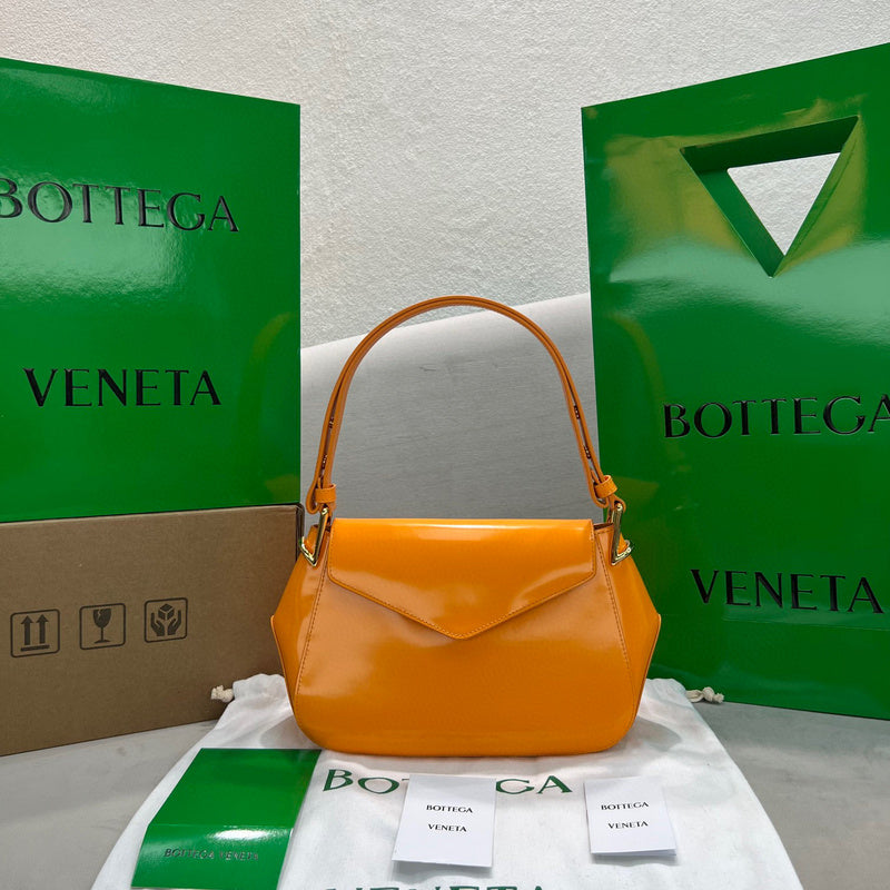 MC-Bottega Veneta-2513