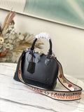 MC-LV-Bags-4914