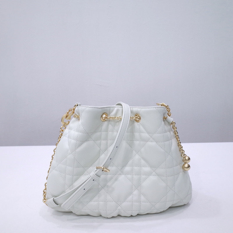 MC-Christian Dior-4505