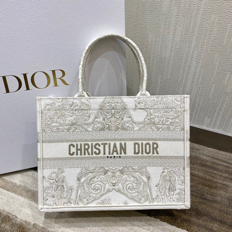 MC-Christian Dior-4508