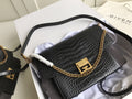 MC-GIVENCHY-657