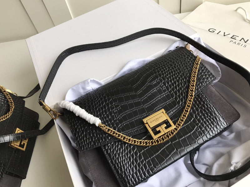 MC-GIVENCHY-657
