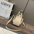 MC-Loewe-1281
