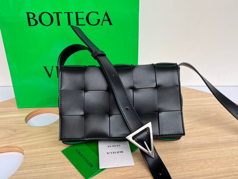 MC-Bottega Veneta-2530