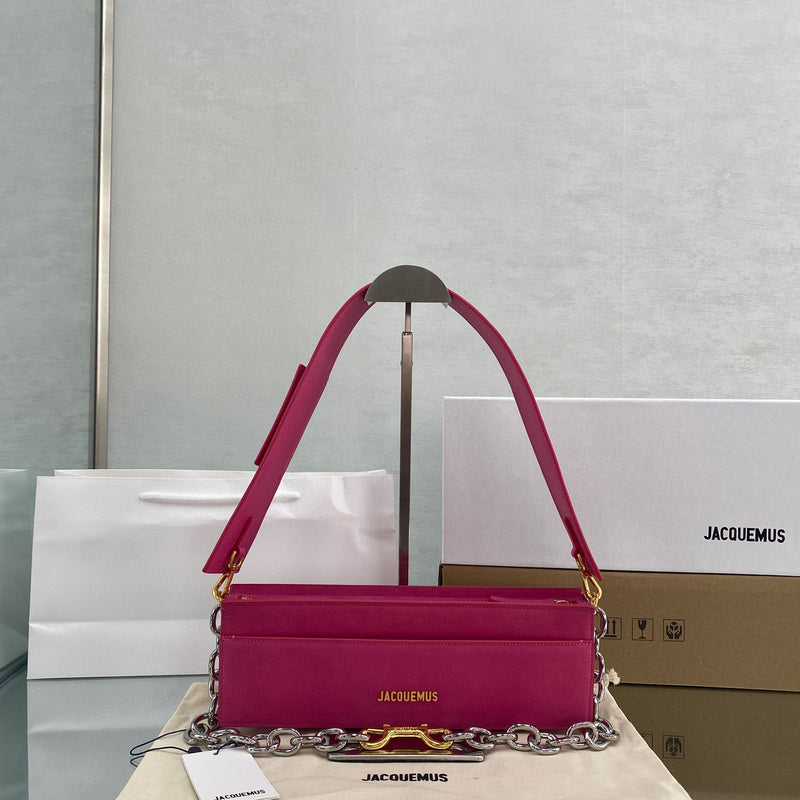 MC-JACQUEMUS-357