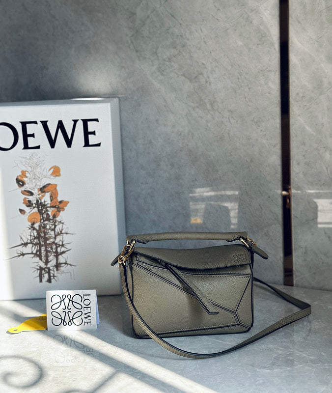 MC-Loewe-1285