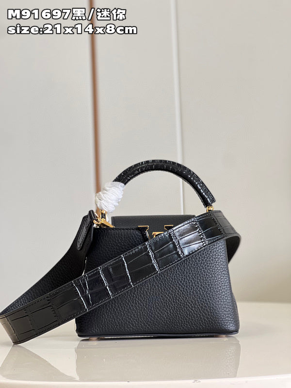 MC-LV-Bags-4954