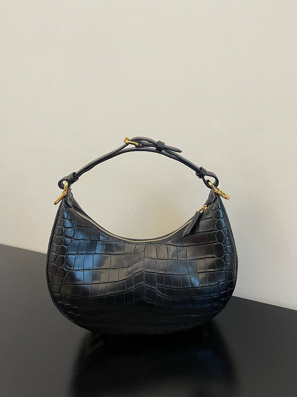 MC-FENDI-4758