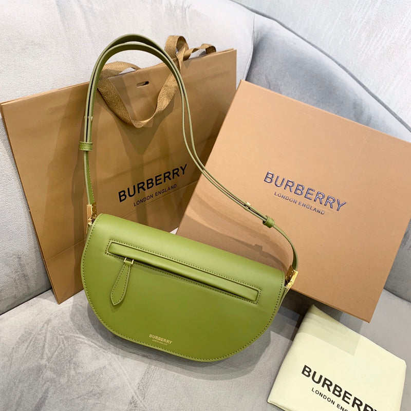 MC-Burberry-688