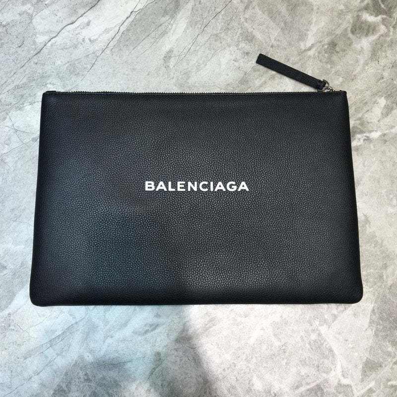 MC-Balenciaga-1955