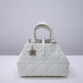 MC-Christian Dior-4541