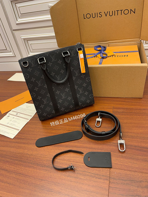 MC-LV-Bags-4972