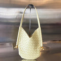 MC-Bottega Veneta-2541