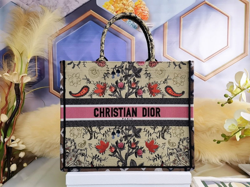 MC-Christian Dior-4550