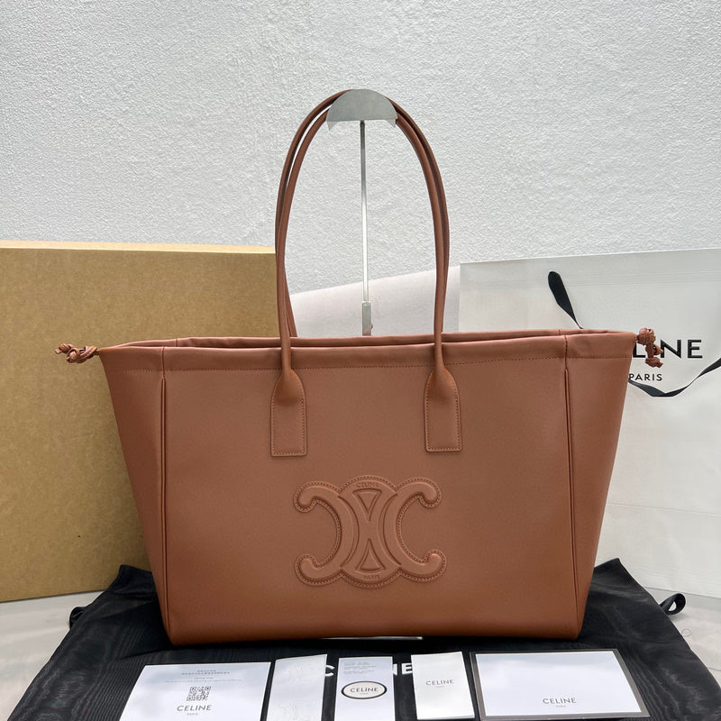 MC-Celine-2183