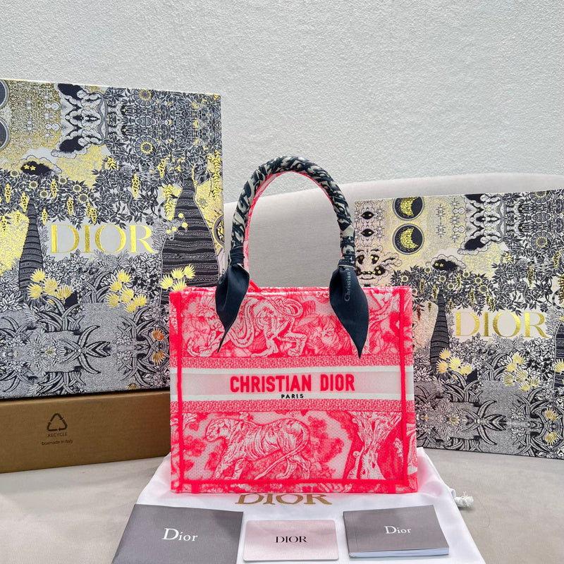 MC-Christian Dior-4556