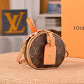 MC-LV-Bags-4985