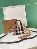 MC-Burberry-696