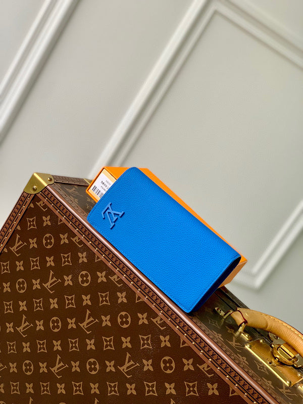 MC-Wallets-933