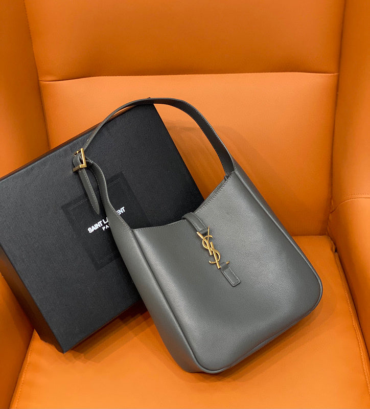 MC-YSL-Bags-4139