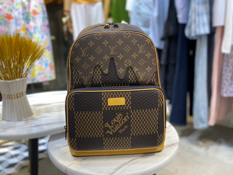 MC-LV-Bags-5015