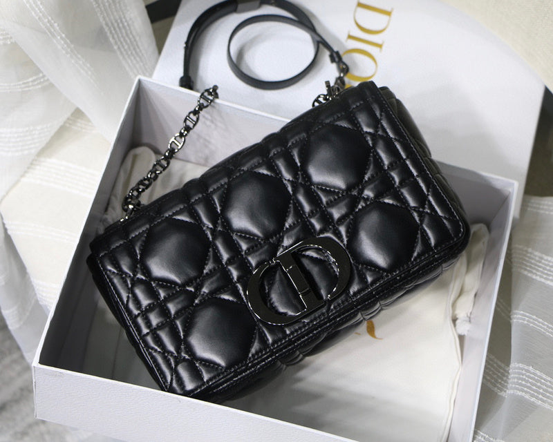 MC-Christian Dior-4591