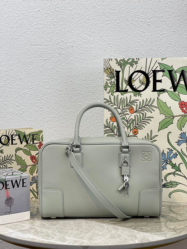 MC-Loewe-1302