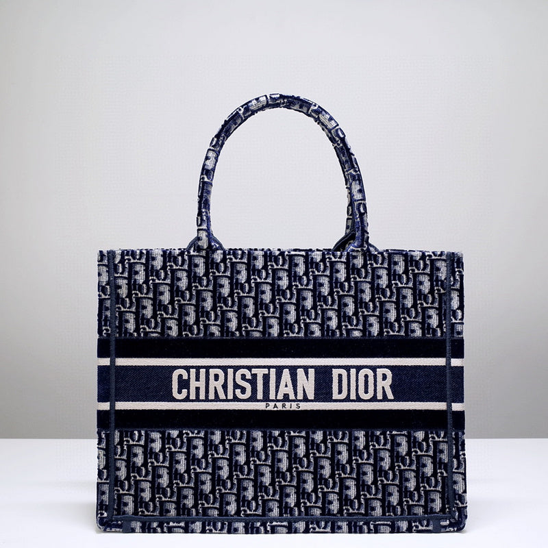 MC-Christian Dior-4597