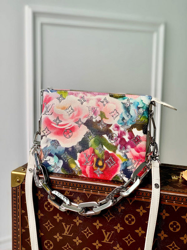 MC-LV-Bags-5033