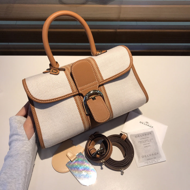 MC-Delvaux-045
