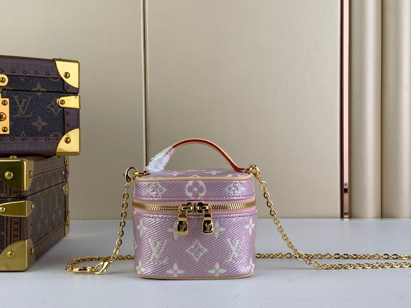 MC-LV-Bags-5062