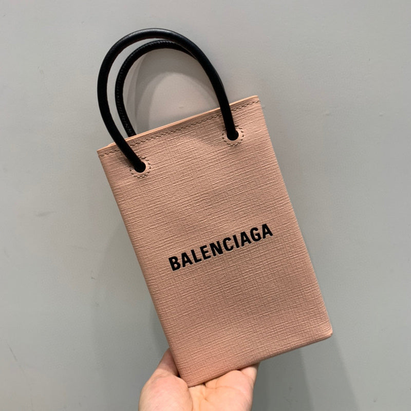 MC-Balenciaga-2002