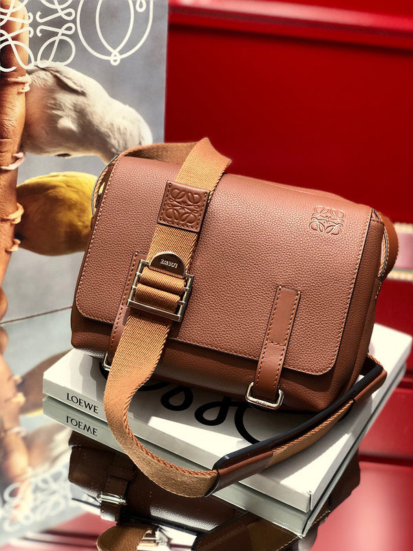 MC-Loewe-1325