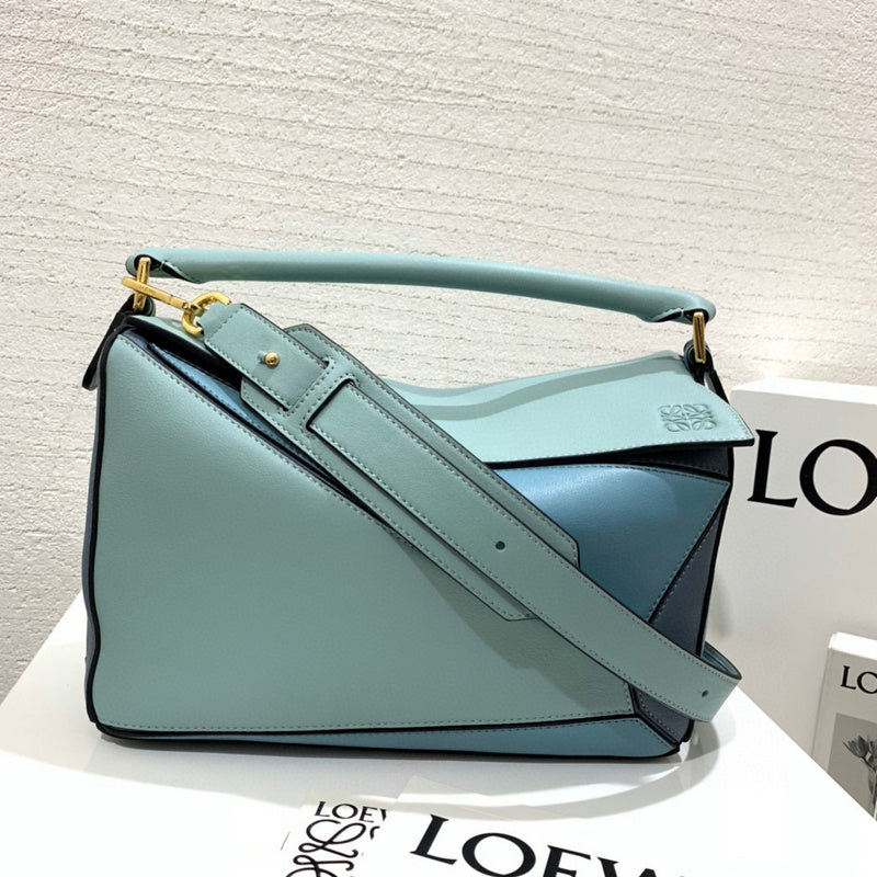 MC-Loewe-1327