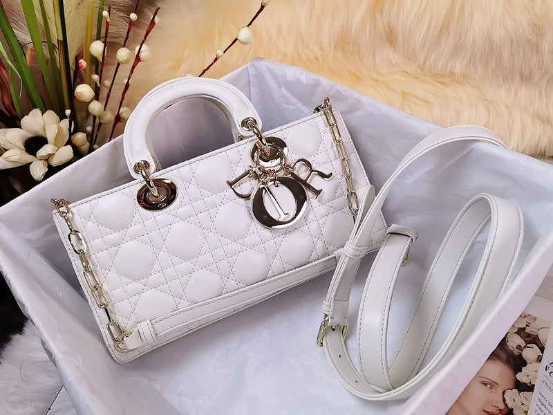 MC-Christian Dior-4661