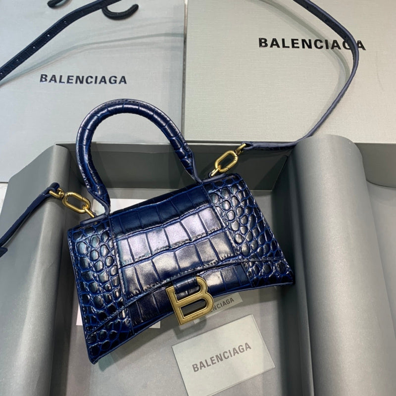 MC-Balenciaga-2017