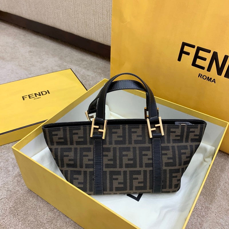 MC-FENDI-4897
