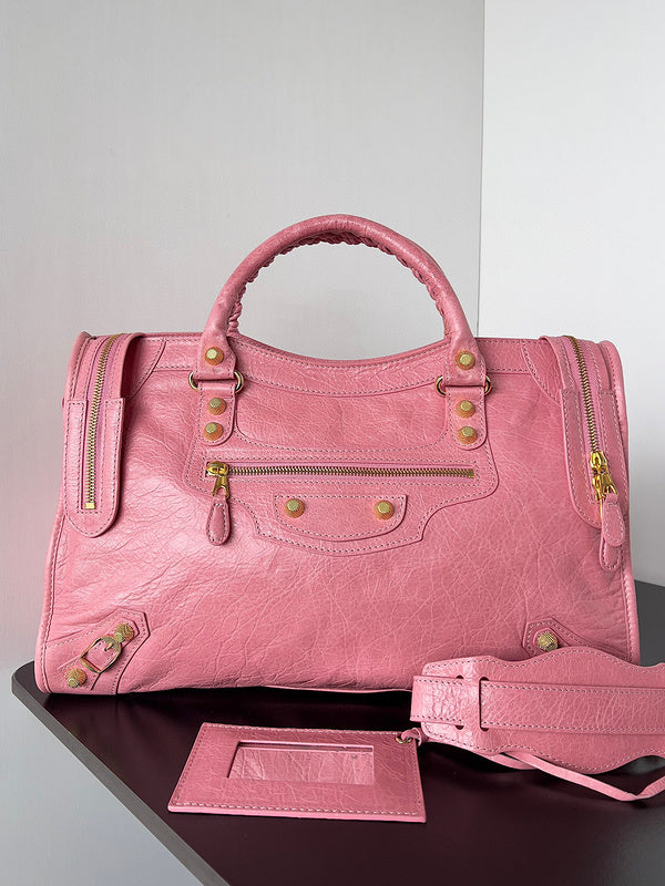 MC-Balenciaga-2021