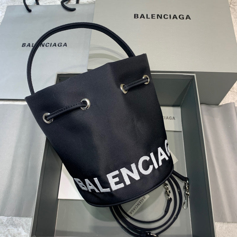 MC-Balenciaga-2022