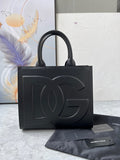 MC-Dolce Gabbana-159