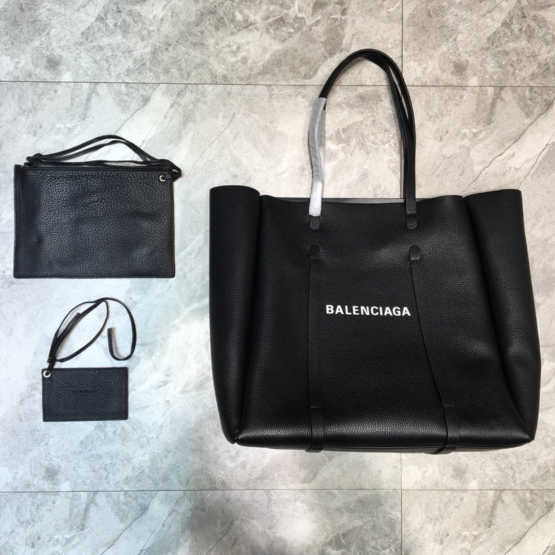 MC-Balenciaga-2025