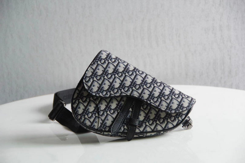 MC-Christian Dior-4689