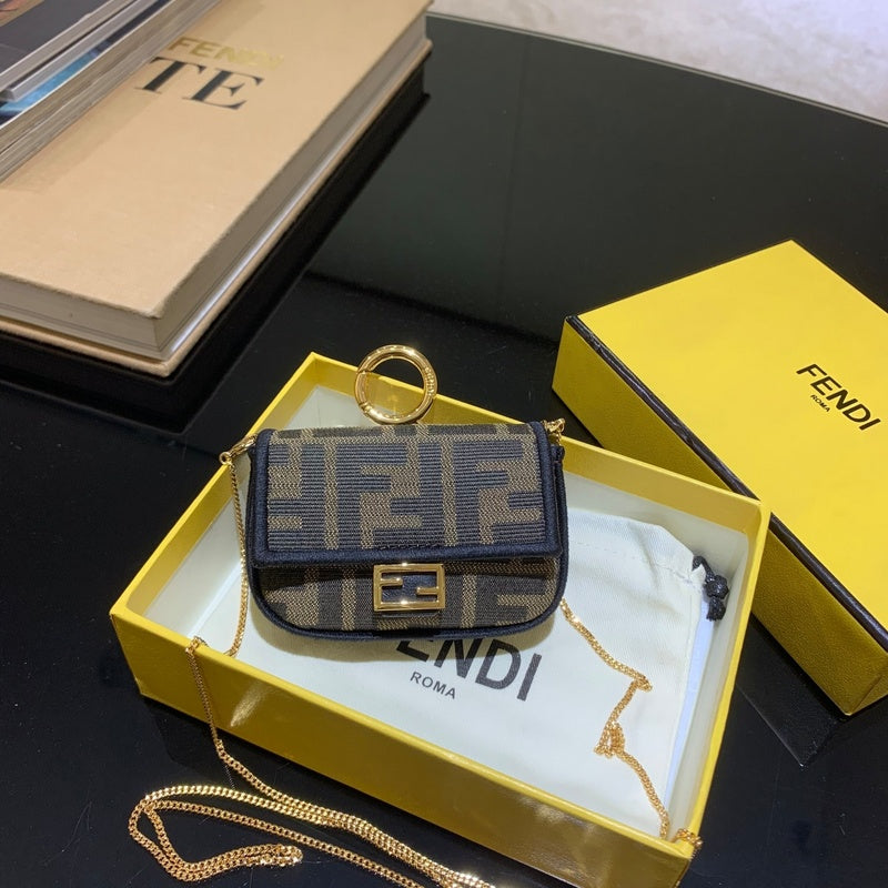 MC-FENDI-4906